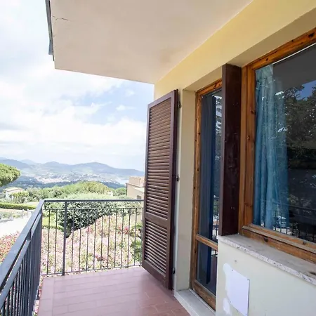 Monolocali Le Lecce Pool & Tennis Apartment *