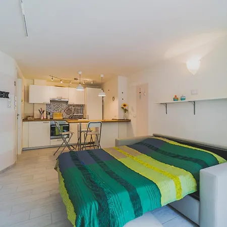 Monolocali Le Lecce Pool & Tennis Apartment *
