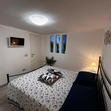 Monolocali Le Lecce Pool & Tennis Apartment